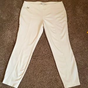 Zac & Rachel Cream Pull-On Stretch Pants - Size Large Petite